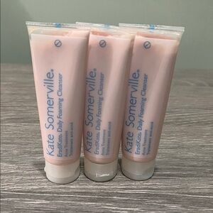 Kate Somerville ExfoliKate Cleanser 3